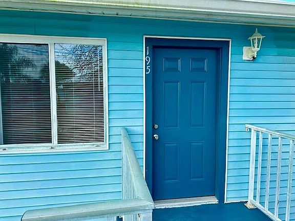 4th image of 195 SE Village Drive #195