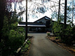 3rd image of 2509 Pershing Ct