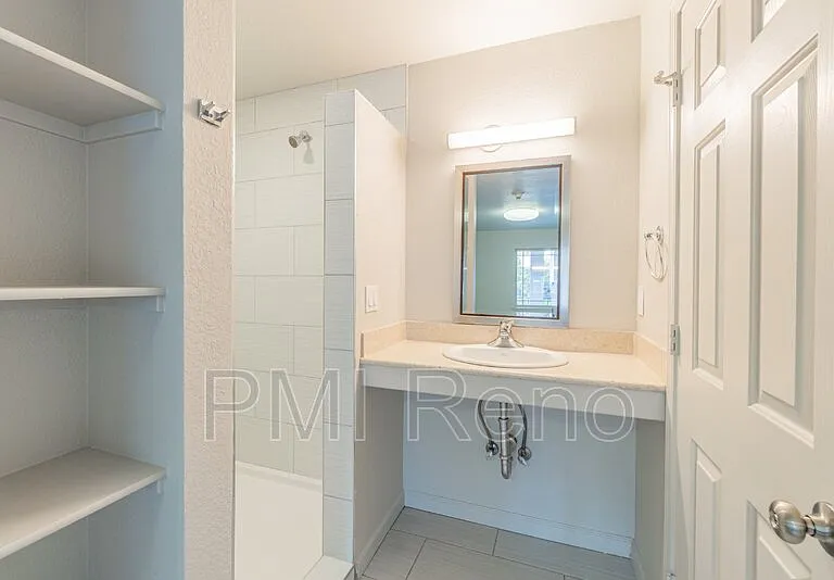 645 S Virginia St #3 — Photo 16