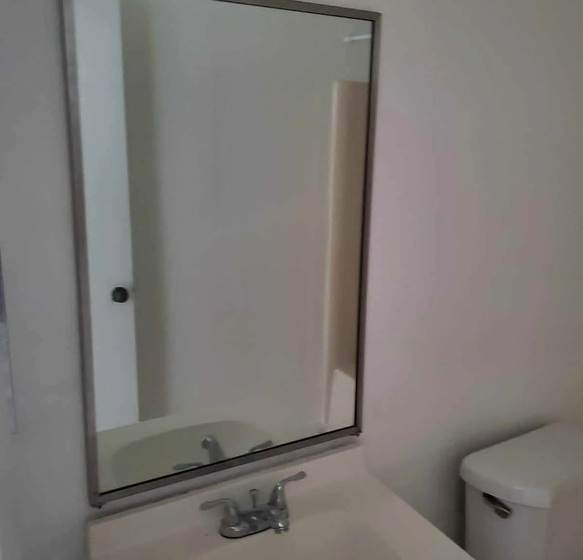 2 bed, 915 sqft, $1,200 — Photo 4