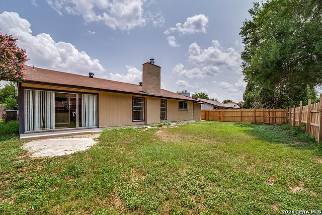1315 Rio Linda St — Photo 12
