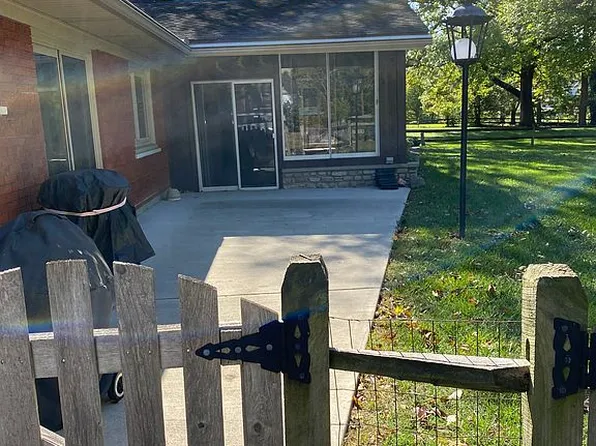 10555 Kenridge Dr, Cincinnati, OH 45242