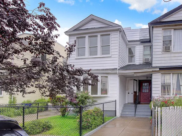 11515 95th Ave, South Richmond Hill, NY 11419