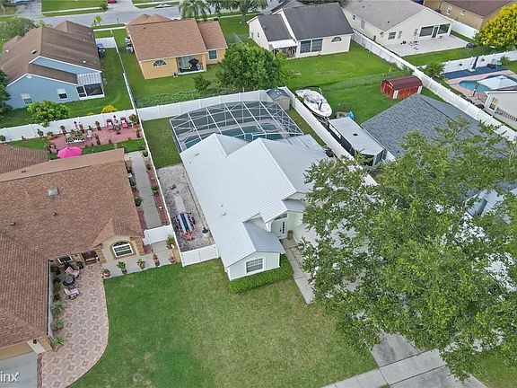 4th image of 2928R Oak Run Blvd