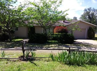 11930 Bow Ln, Redding, CA 96003