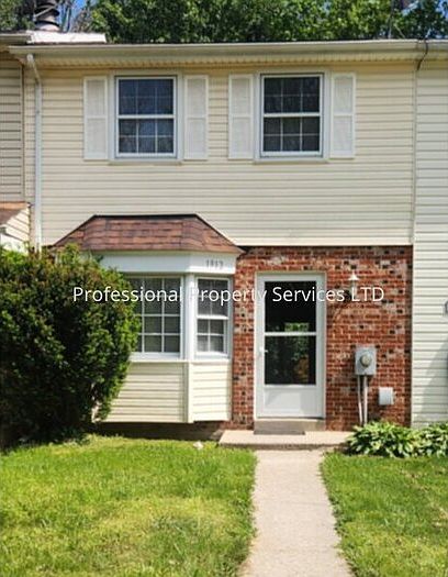 1st image of 1912 Abbey Ln