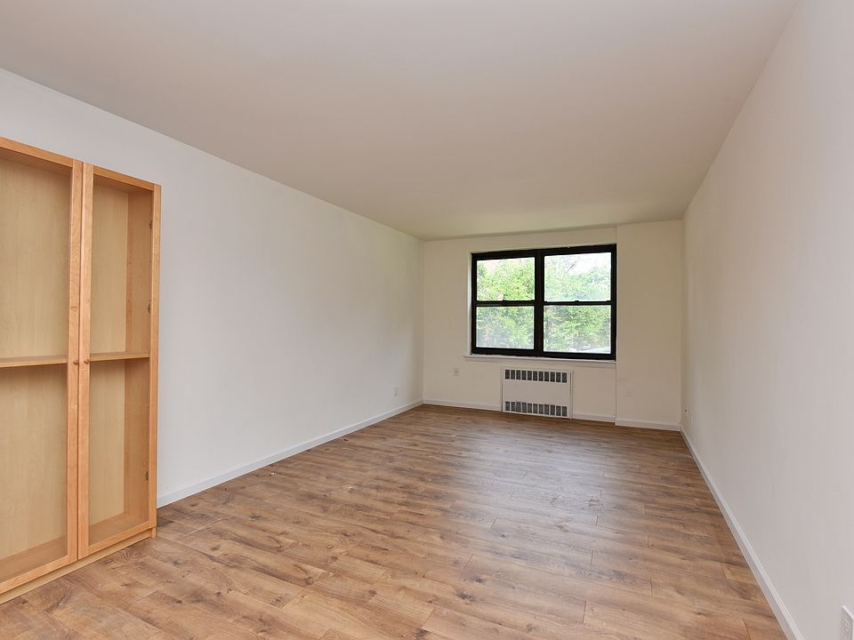 1st image of 2610 Union St APT 1E