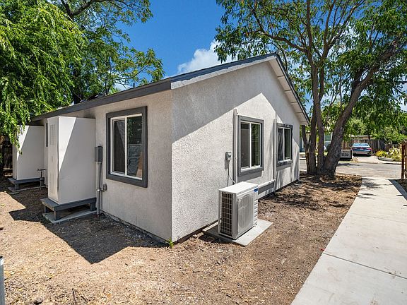 4th image of 2321 Cambridge St #2317