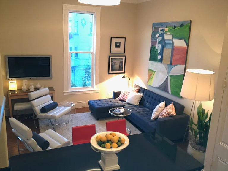 501 Broderick St — Photo 2