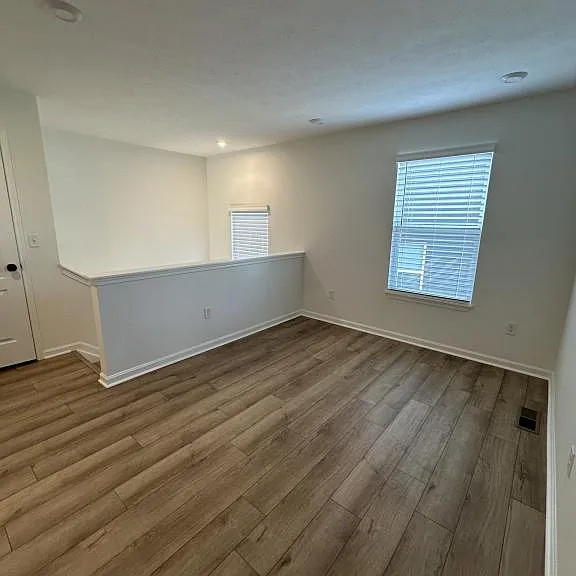 155 Strawberry Field Dr — Photo 12