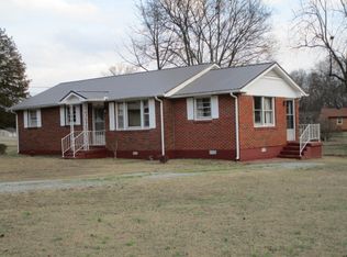 144 Deer Dr, La Vergne, TN 37086