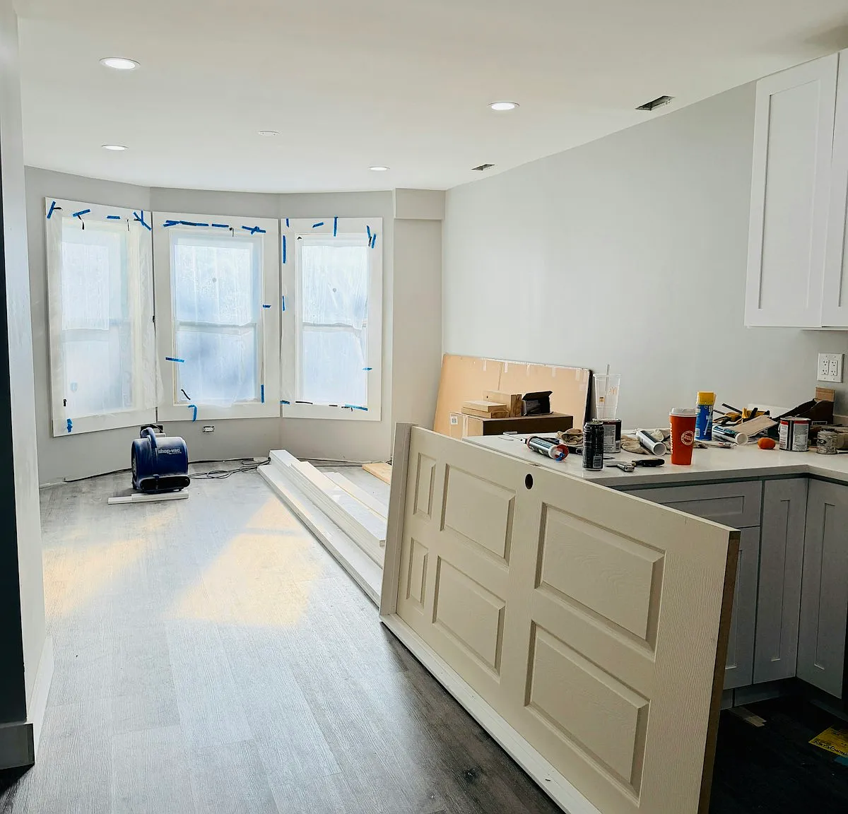 1742 North Saint Louis Avenue, Unit 1 — Photo 4