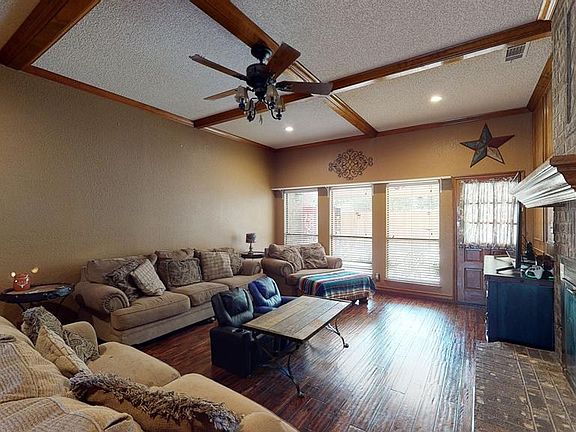 4th image of 4907 Sherwood Dr