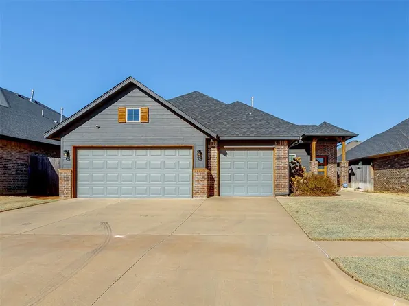 9025 NW 74th St, Yukon, OK 73099