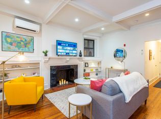 2134 Locust St APT 1R, Philadelphia, PA 19103