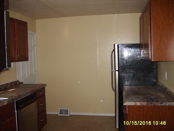 5th image of 209 N Lafayette St