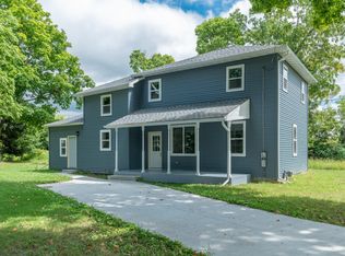 421 Pine St, Schoolcraft, MI 49087