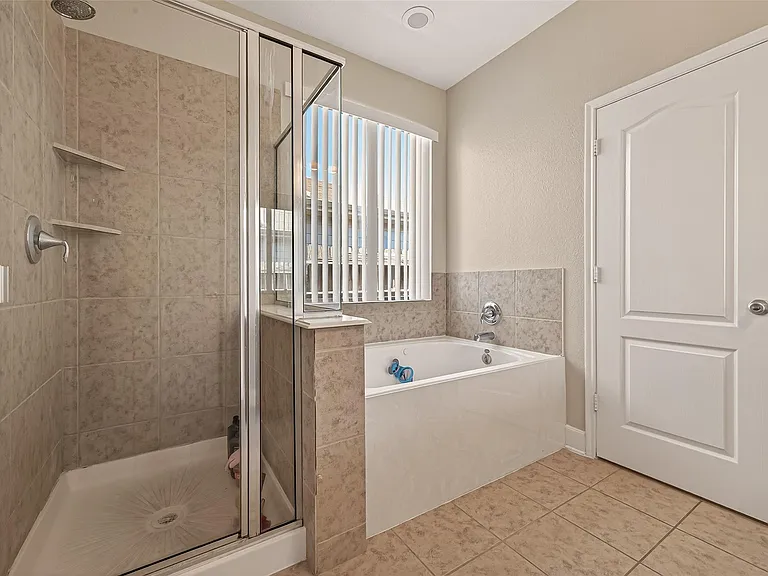 4418 Brinton Saddle Ln — Photo 18