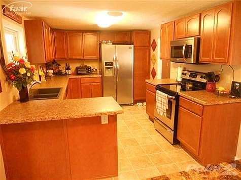 2nd image of 4799 Byron Dr