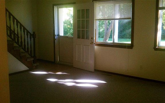 new carpet and flooring throughout downstairs