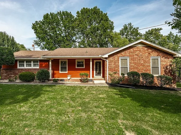 109 Charleston Dr, Goodlettsville, TN 37072