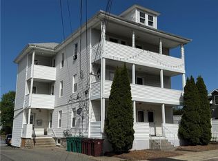 18 Winthrop St, Woonsocket, RI 02895