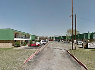 1415 W Norris St, El Campo, TX 77437
