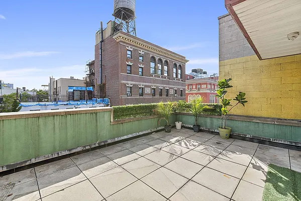 Rented by Compass | media 3