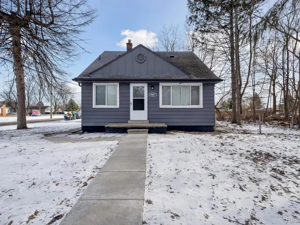 9407 Wayne Rd, Romulus, MI 48174