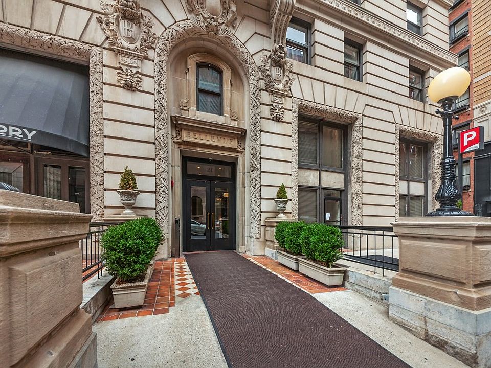 1st image of 21 Beacon St APT 2E