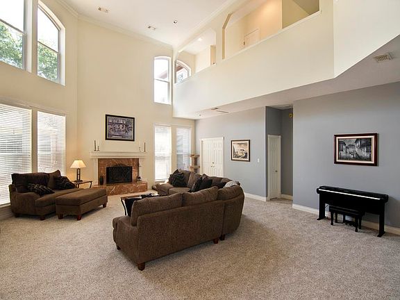 3rd image of 3423 Brimwood Dr