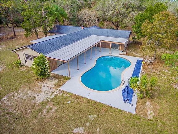 4th image of 2679 Alice Dr