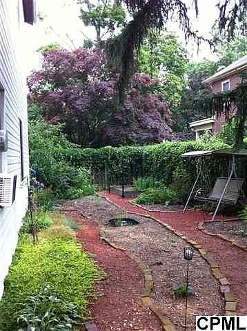 2nd image of 231 Conway St