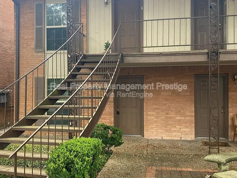 1523 Heights Blvd #4 — Photo 7