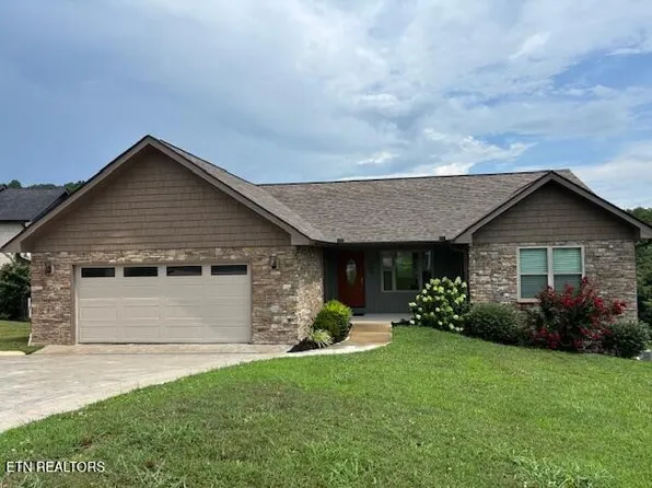 499 S Glen Rd, Maynardville, TN 37807