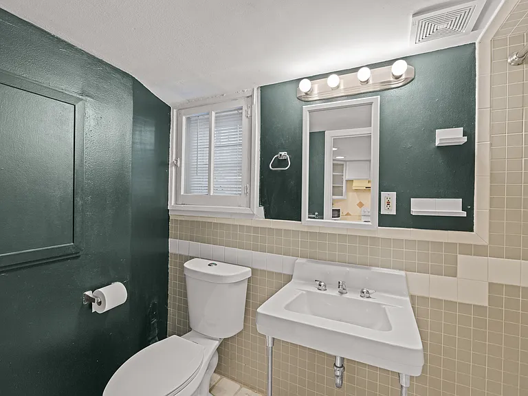 1417 N Quitman St #B-1 — Photo 8