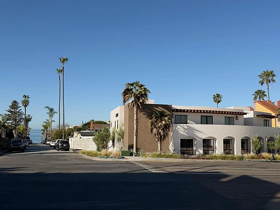 3rd image of 6710 La Jolla Blvd #101