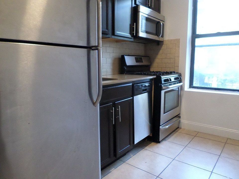1st image of 3149 29th St APT A11