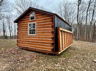 2 N Leval Ratt Rd, Scottsburg, IN 47170