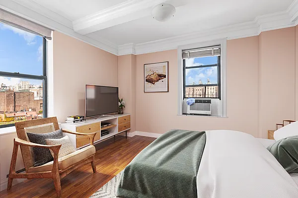 Rented by Douglas Elliman | media 7