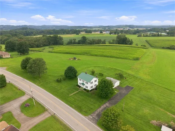 985 E Pike Rd, Indiana, PA 15701