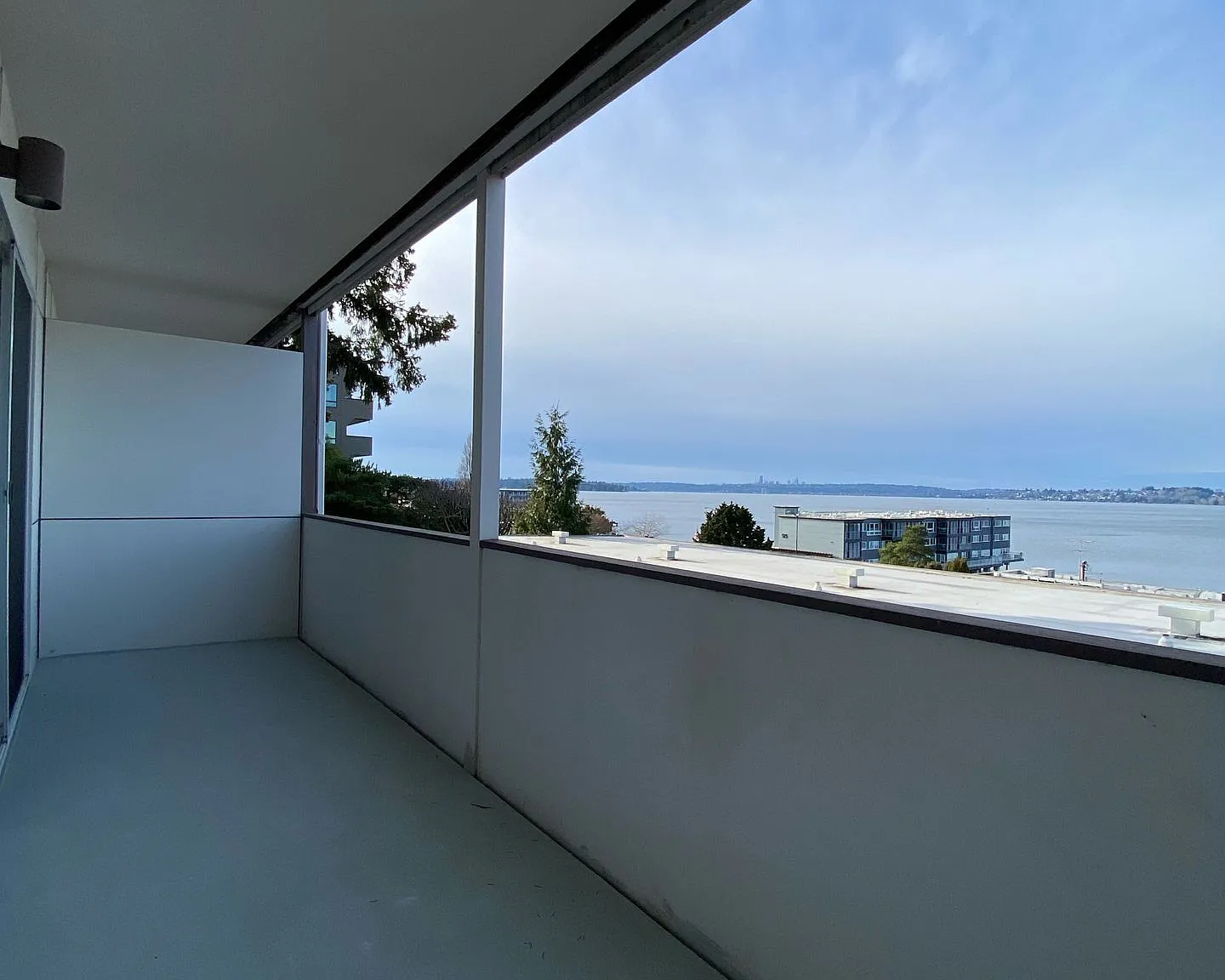 Vista 430 — Photo 1