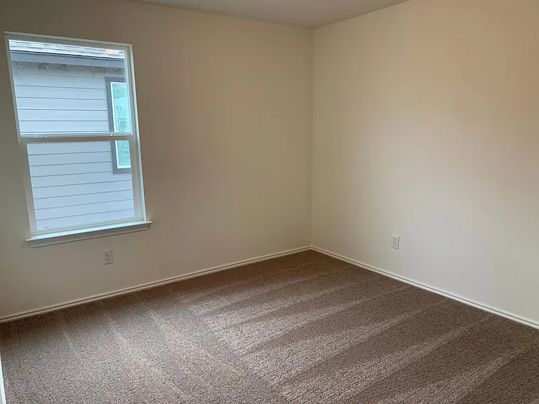 1216 Long Creek Ln — Photo 23