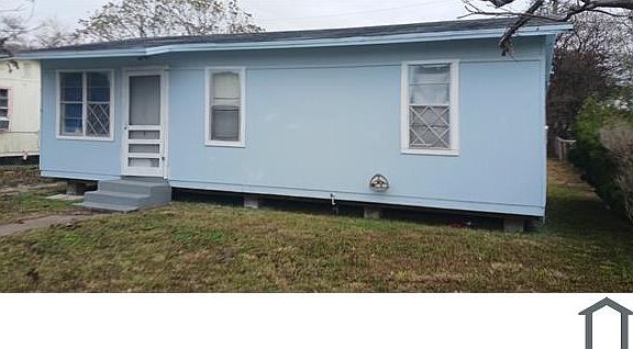 2nd image of 1438 Buenos Aires St
