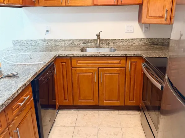 3641 Clayton Rd APT 12, Concord, CA 94521