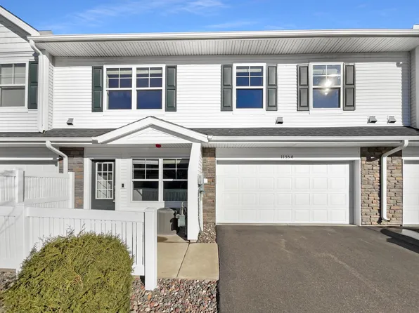 11554 Woodside Dr, Maple Grove, MN 55311