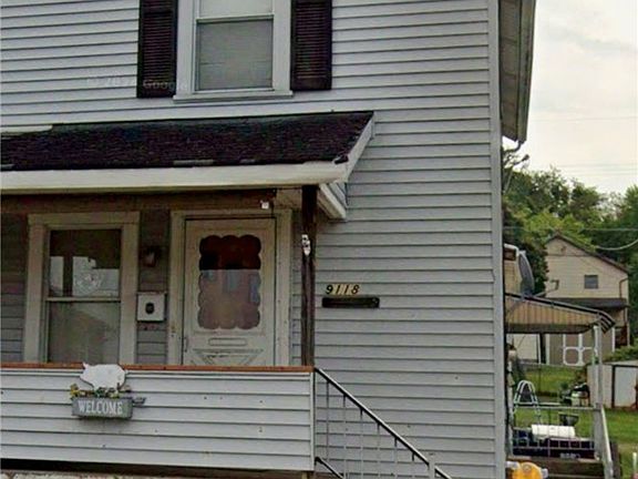 2nd image of 9118 Maple St