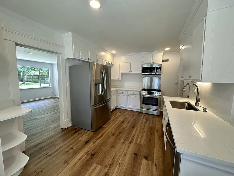 4208 Murphy Rd — Photo 18