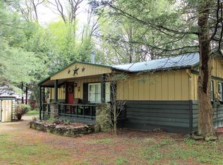 125 Blue Heron Dr, Greentown, PA 18426