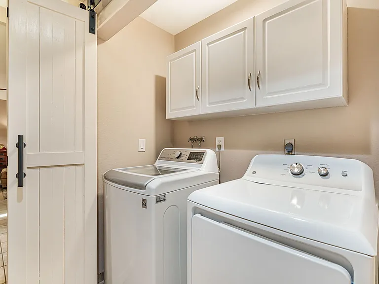 43260 Silktree Ln — Photo 7